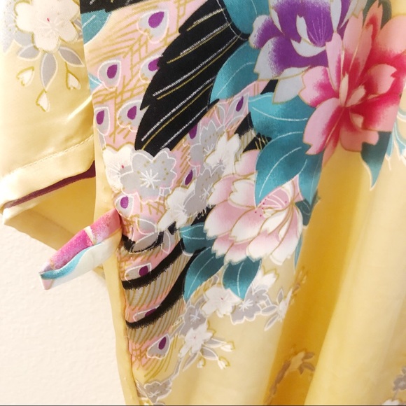 Satin Kimono - Picture 4 of 5